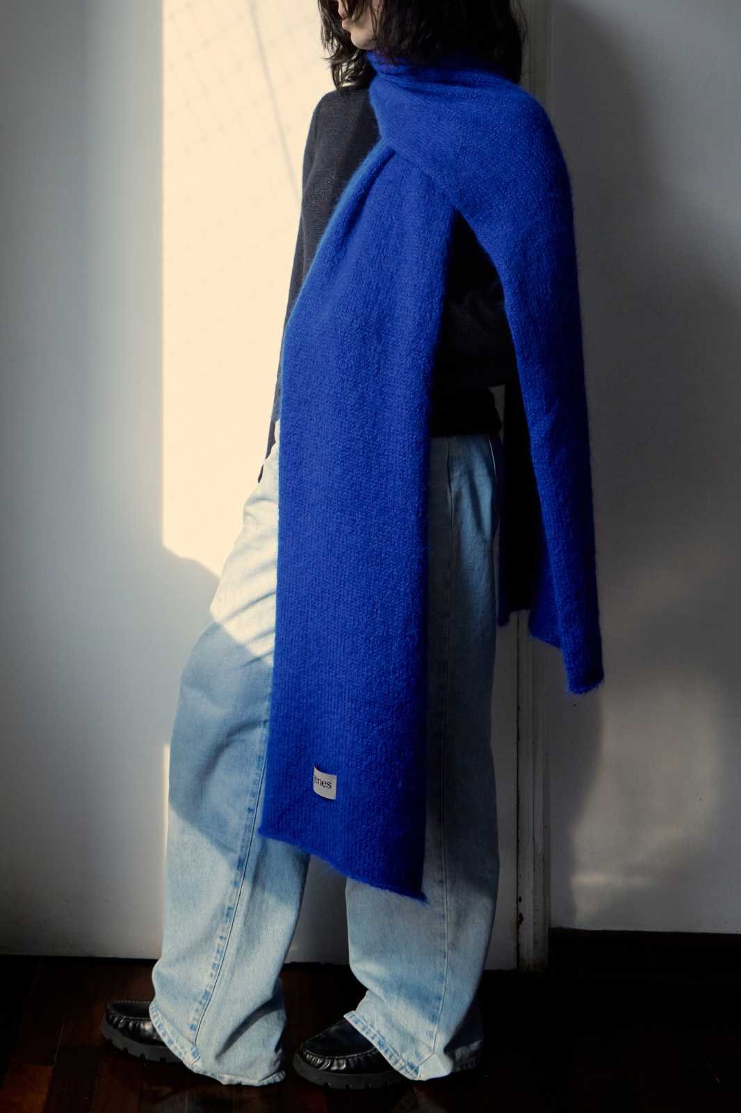 Tiyarik scarf blue