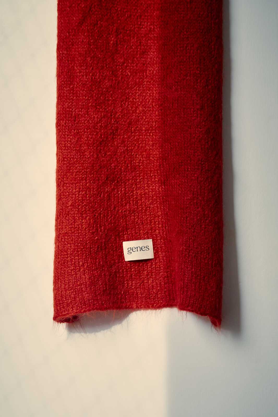 Tiyarik scarf red