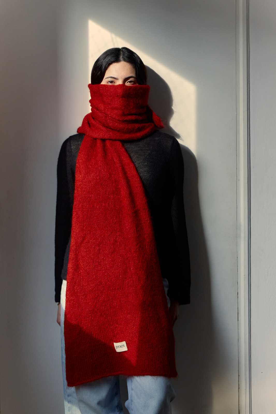 Tiyarik scarf red