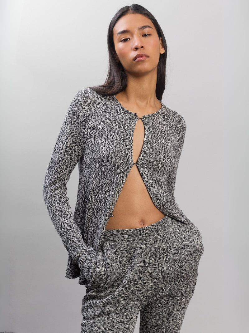 Iris Sweater – Genes